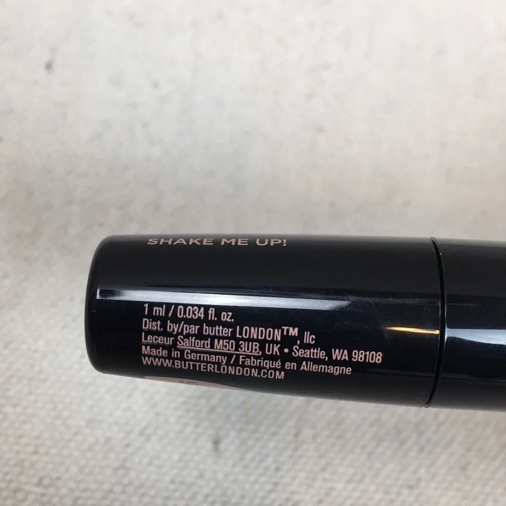 Butter London Stroke of Wow Roll on Liner